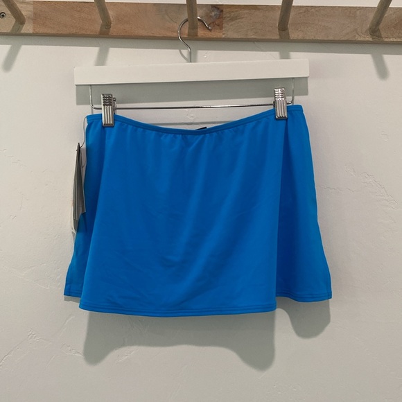 NWT Coco Reef Paragon Swim Skirt - Picture 6 of 8